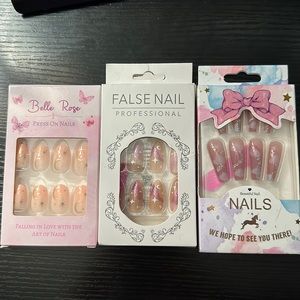 Bundle of press on nails
